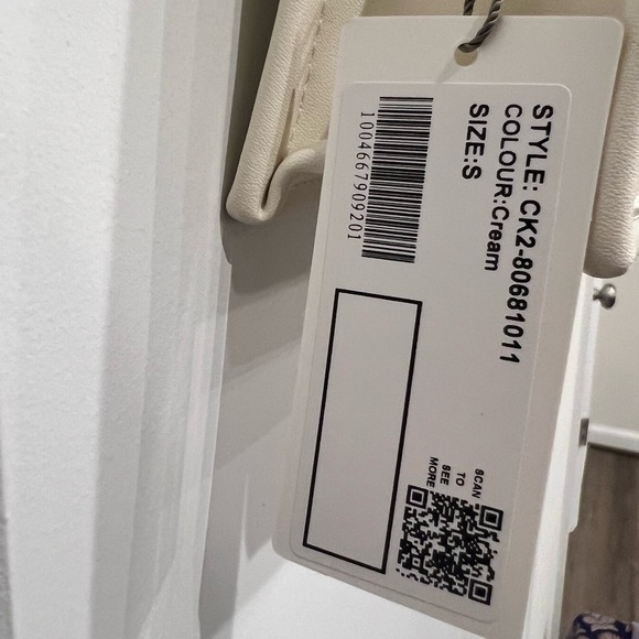 Charles & Keith Roza Beaded Handle Scarf Bag in Cream NWT - Picture 16 of 16